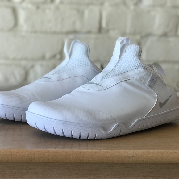 mens nike nurse shoes